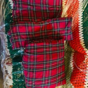 Pottery barn fitted sheet and 2 pillow cases  Plaid Fabric